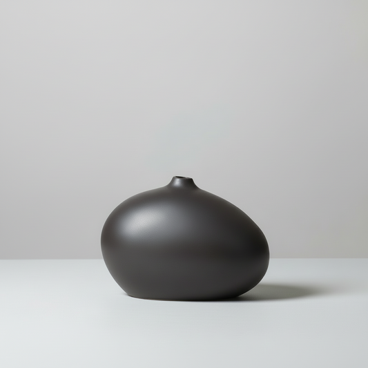 Petit Elegance Vase | Charcoal